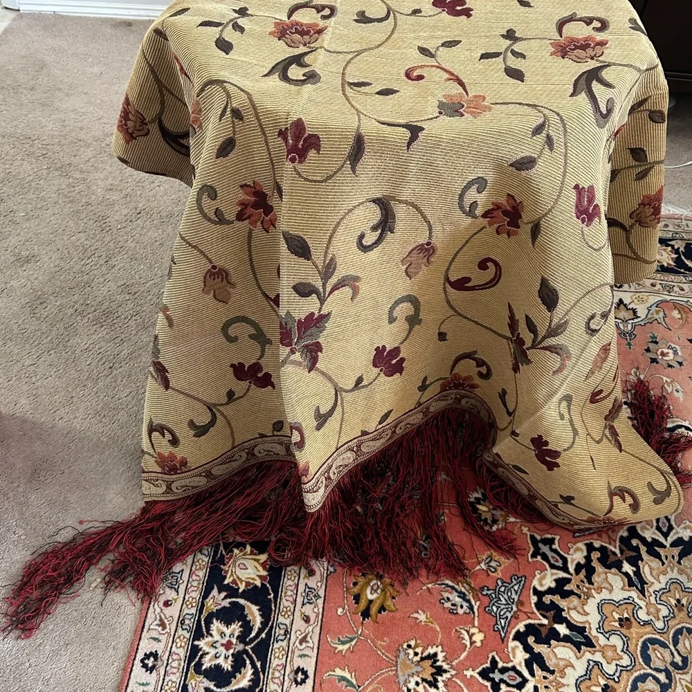 Beige Floral Jacquard Throw Blanket with Burgundy Accents
